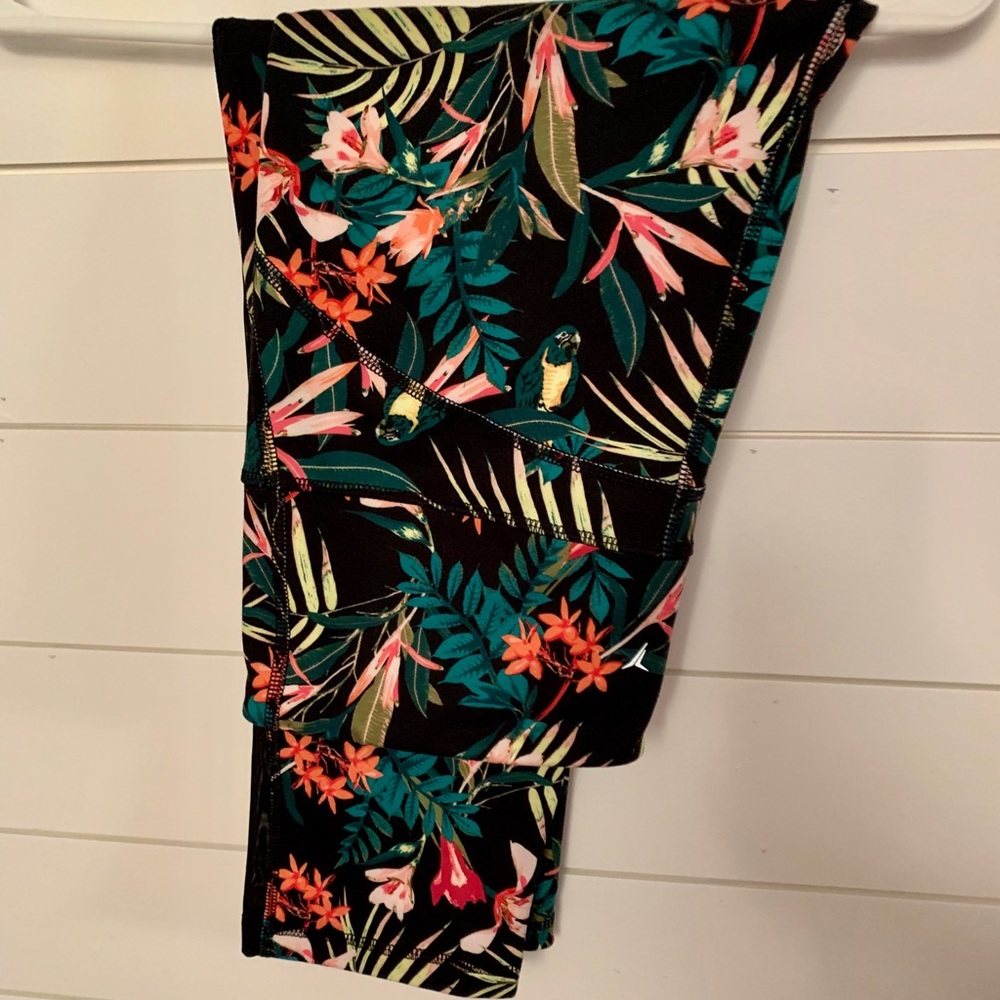 Old Navy Active Workout Capri Pant